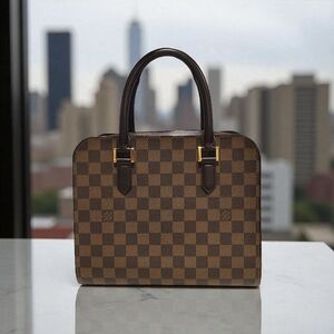 Louis Vuittom Damier Ebene Triana